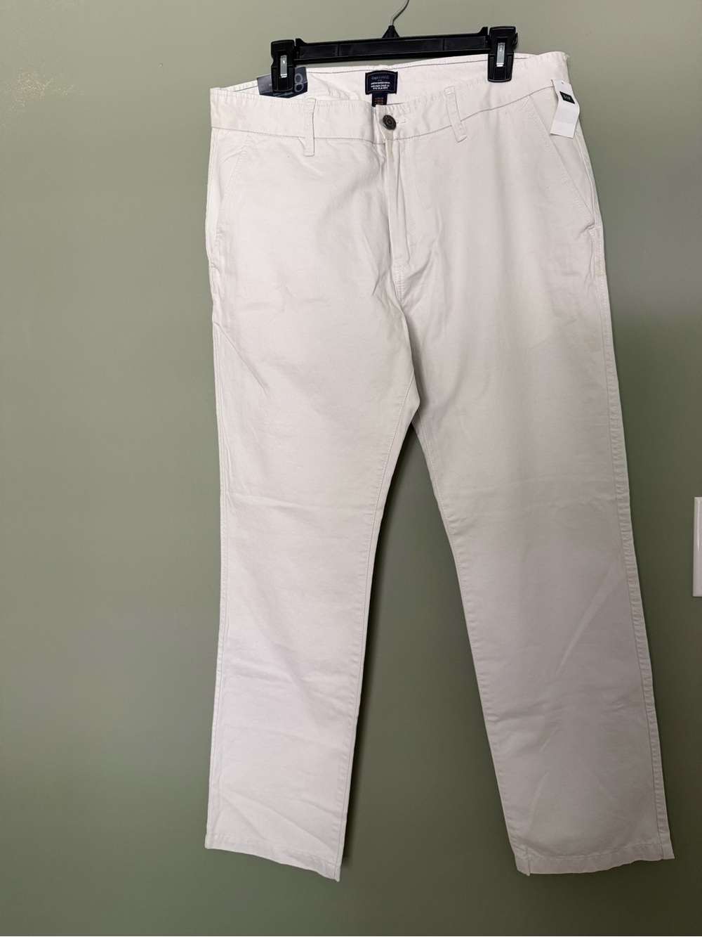 Men’s Gap Khakis 34x30”